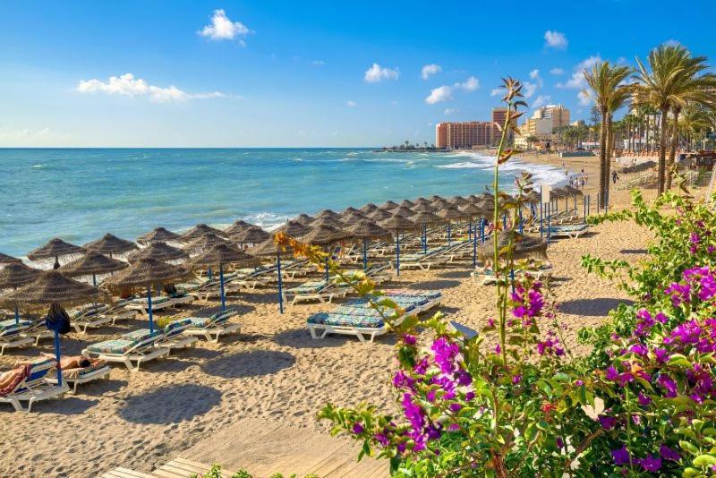 Playa Arroyo De La Miel Con Piscina Sun&Beach Benalmádena Exterior foto